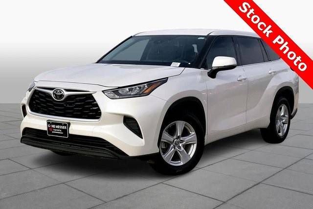 2019 Toyota Highlander LE FWD photo