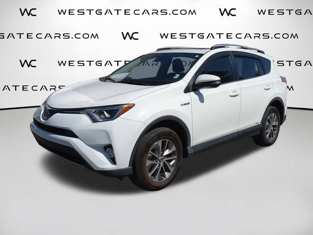 2018 Toyota RAV4 Hybrid XLE AWD photo
