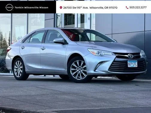 2015 Toyota Camry XLE FWD photo