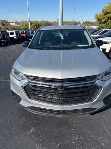 2019 Chevrolet Traverse LS FWD photo