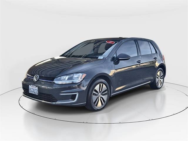 2018 Volkswagen e-Golf SE FWD photo