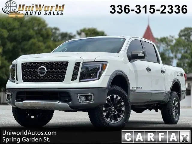 2019 Nissan Titan PRO-4X 4WD photo