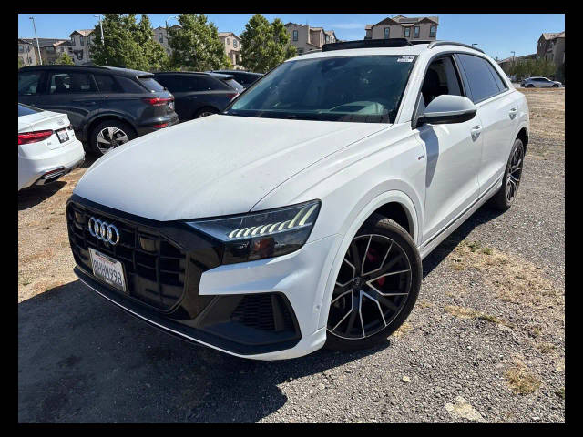 2019 Audi Q8 Prestige AWD photo