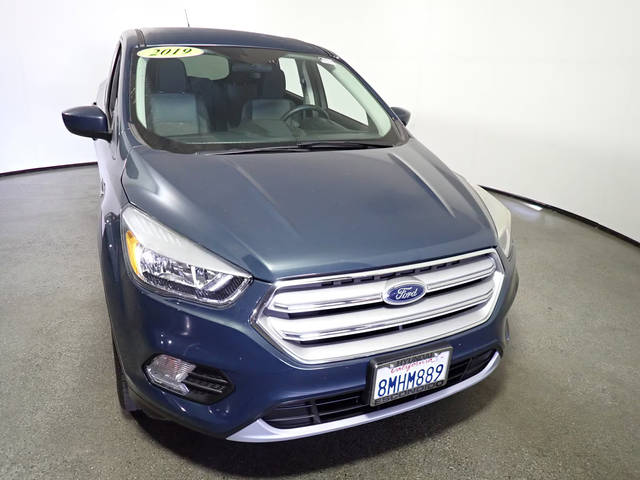 2019 Ford Escape SE FWD photo