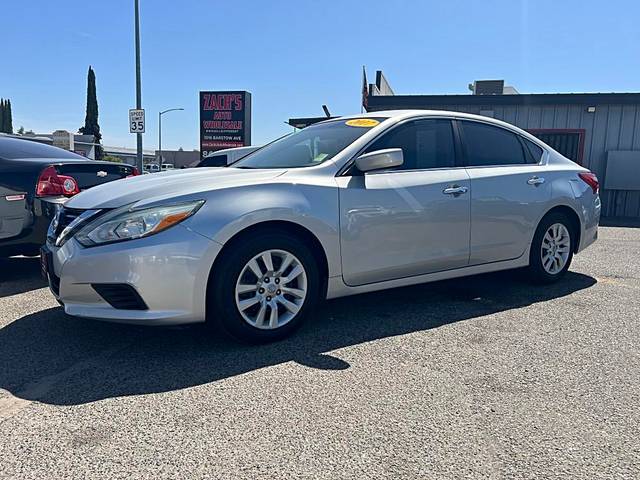 2017 Nissan Altima 2.5 S FWD photo