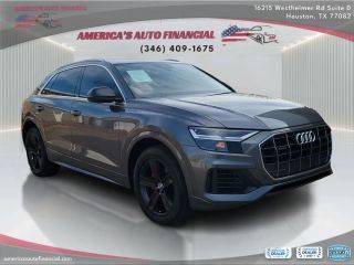 2019 Audi Q8 Premium AWD photo
