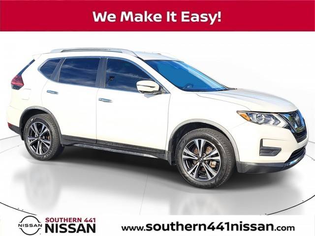 2019 Nissan Rogue SV FWD photo