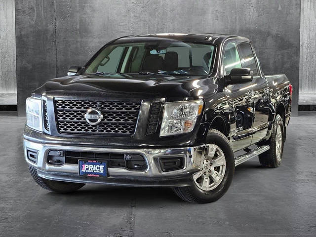 2019 Nissan Titan SV 4WD photo