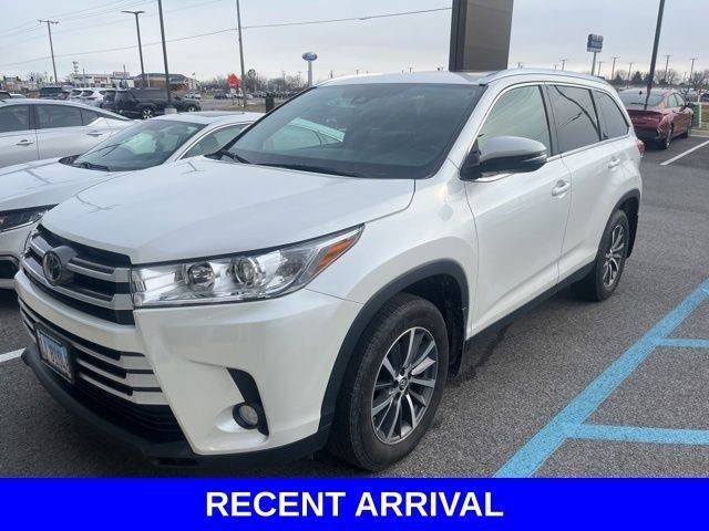 2019 Toyota Highlander XLE AWD photo