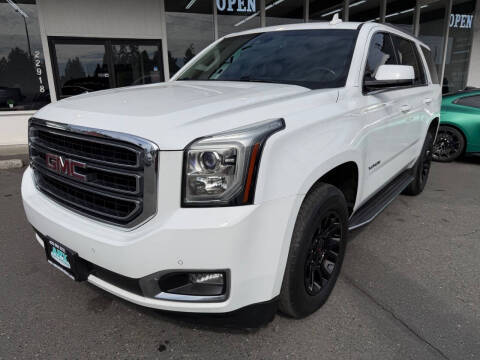 2017 GMC Yukon SLT 4WD photo