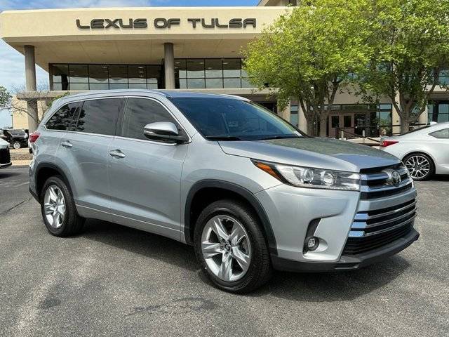 2019 Toyota Highlander Limited FWD photo