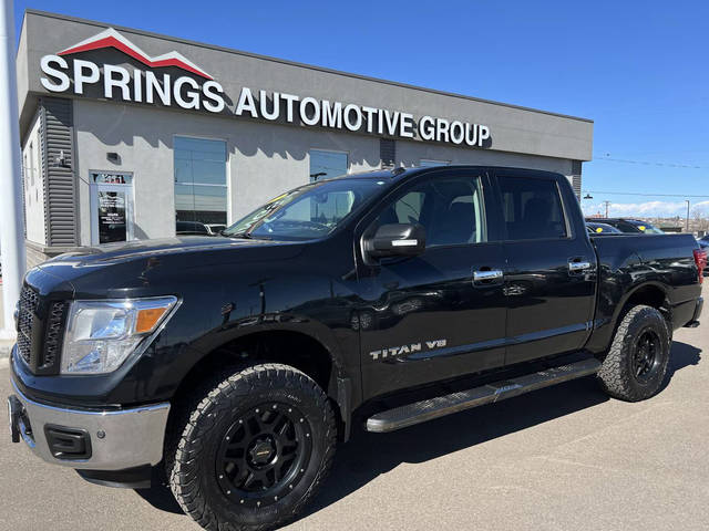 2019 Nissan Titan SV 4WD photo