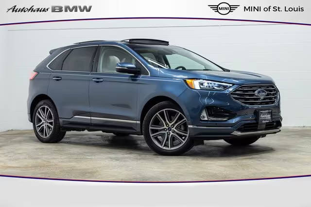 2019 Ford Edge Titanium AWD photo