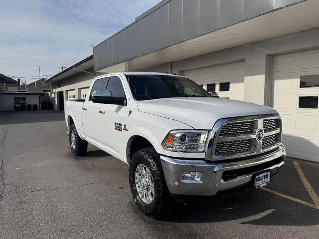 2018 Ram 3500 Laramie 4WD photo