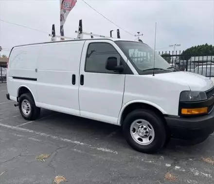 2018 Chevrolet Express Cargo  RWD photo