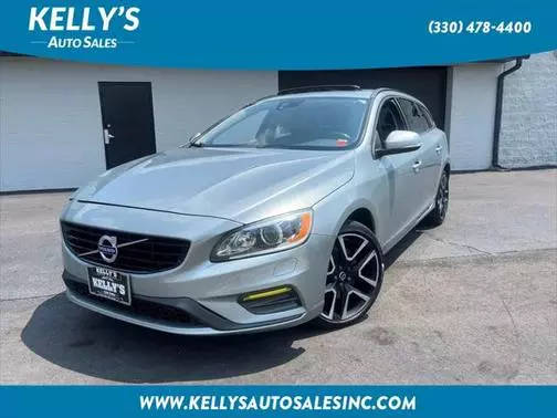 2018 Volvo V60 Dynamic AWD photo