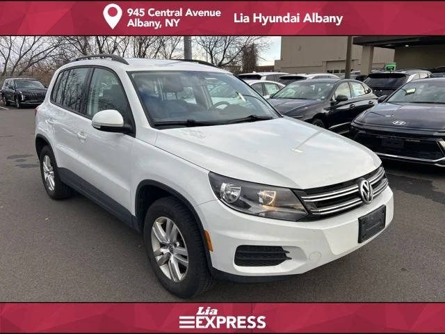 2016 Volkswagen Tiguan S AWD photo