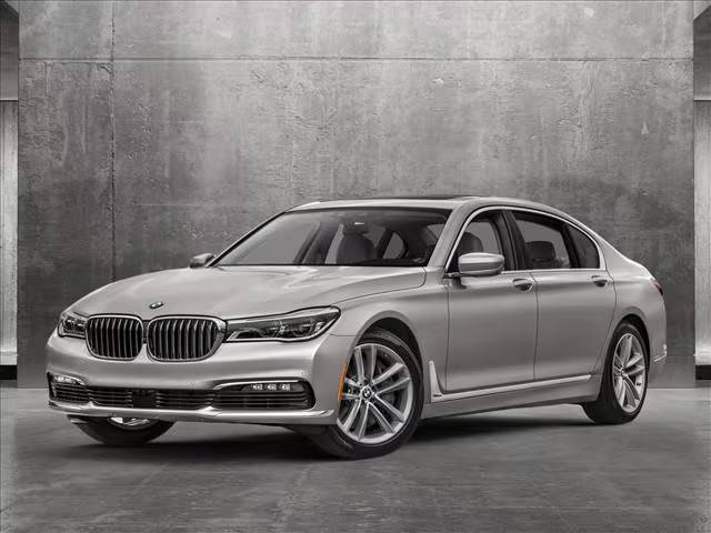 2016 BMW 7 Series 750i RWD photo