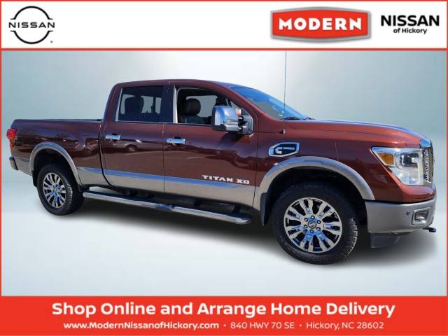 2019 Nissan Titan XD Platinum Reserve 4WD photo