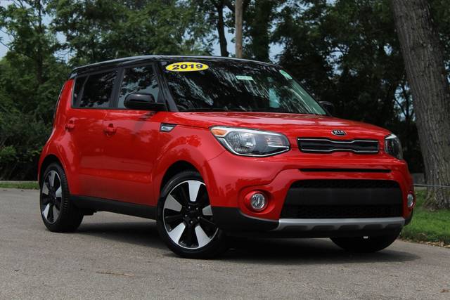 2019 Kia Soul + FWD photo