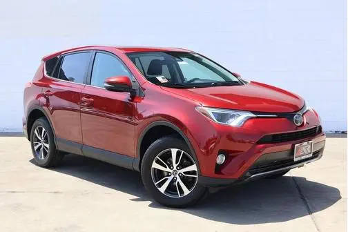 2018 Toyota RAV4 XLE FWD photo