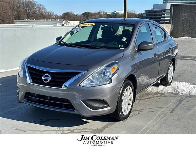 2019 Nissan Versa S FWD photo