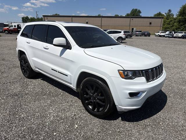2019 Jeep Grand Cherokee Altitude 4WD photo