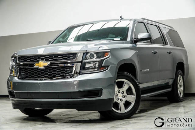 2019 Chevrolet Suburban LT RWD photo