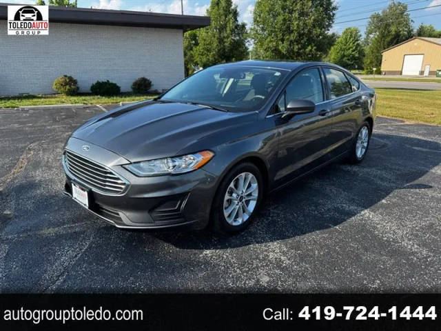 2019 Ford Fusion SE FWD photo