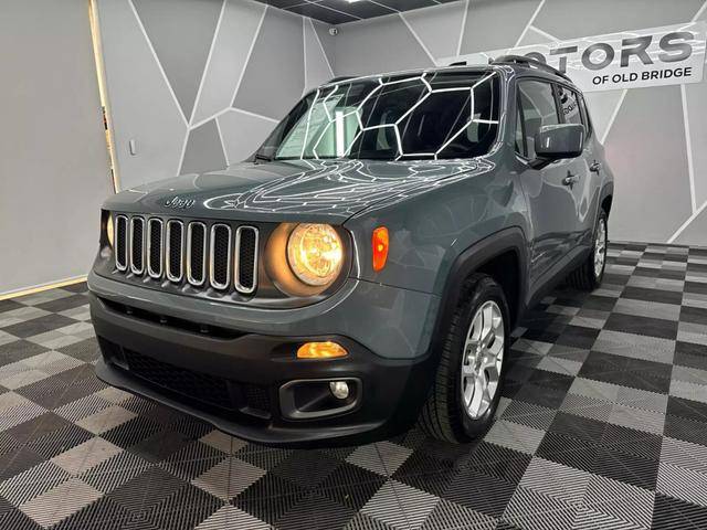 2018 Jeep Renegade Latitude FWD photo