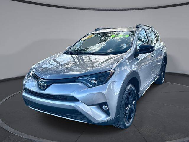 2018 Toyota RAV4 XLE AWD photo