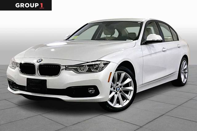 2018 BMW 3 Series 320i xDrive AWD photo