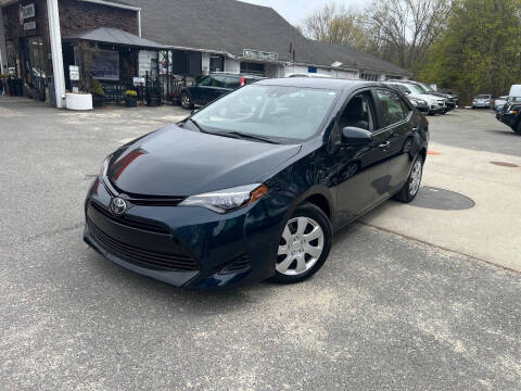 2019 Toyota Corolla LE FWD photo