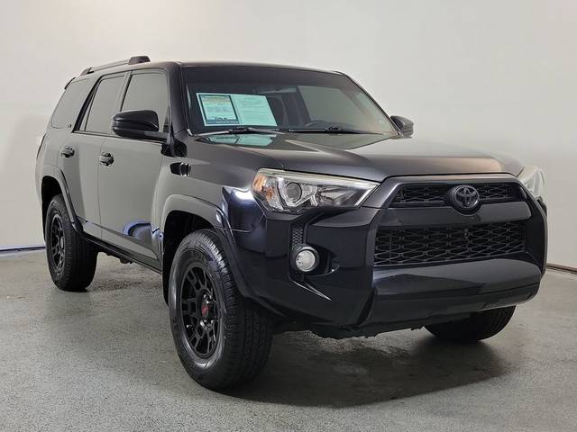2019 Toyota 4Runner SR5 RWD photo
