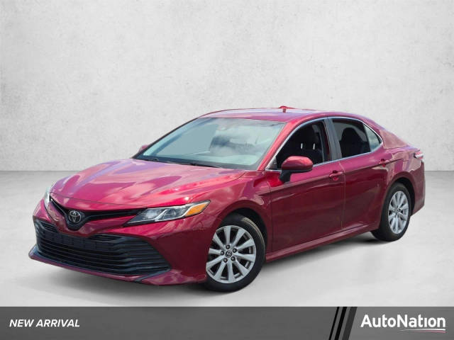 2019 Toyota Camry LE FWD photo