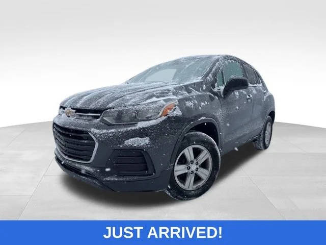 2019 Chevrolet Trax LS AWD photo