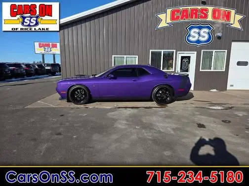 2016 Dodge Challenger 392 Hemi Scat Pack Shaker RWD photo