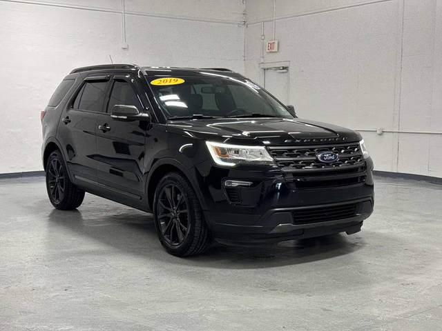 2019 Ford Explorer XLT FWD photo