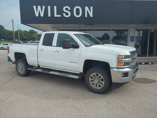 2019 Chevrolet Silverado 2500HD LT 4WD photo