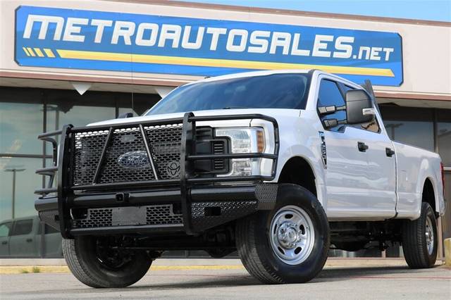 2019 Ford F-250 Super Duty XL 4WD photo