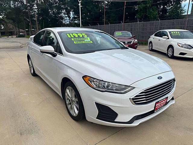 2019 Ford Fusion SE FWD photo