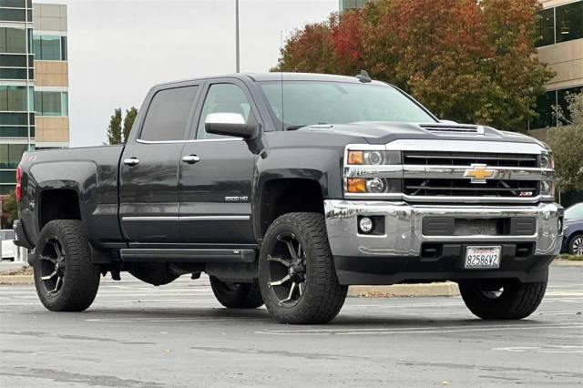 2019 Chevrolet Silverado 2500HD LTZ 4WD photo