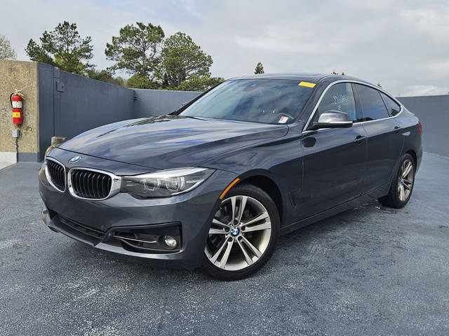 2018 BMW 3 Series Gran Turismo 330i xDrive AWD photo