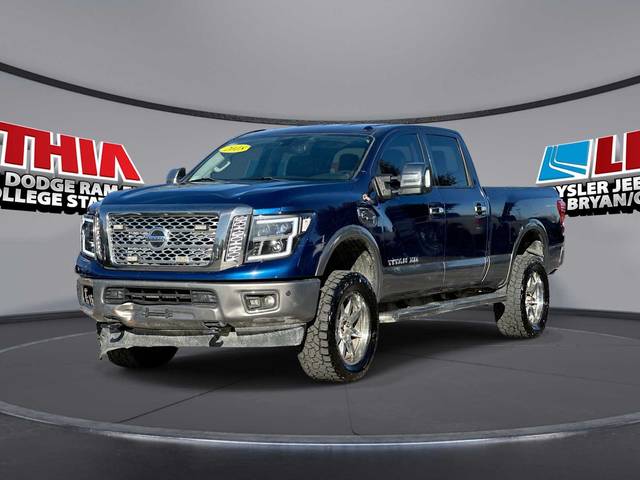 2018 Nissan Titan XD Platinum Reserve 4WD photo