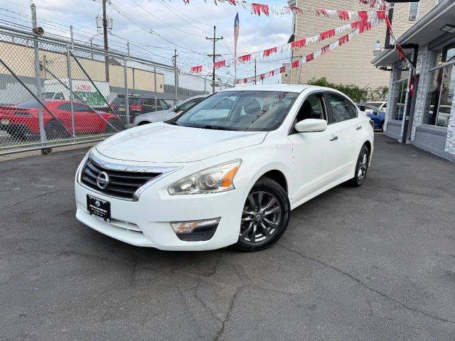 2015 Nissan Altima 2.5 S FWD photo
