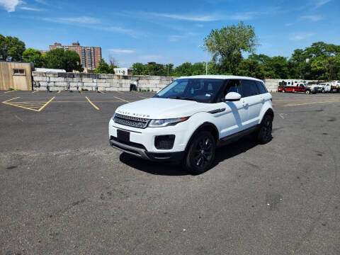 2018 Land Rover Range Rover Evoque SE 4WD photo