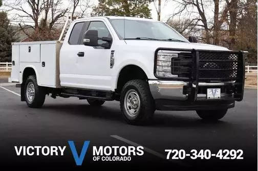 2019 Ford F-350 Super Duty XL 4WD photo