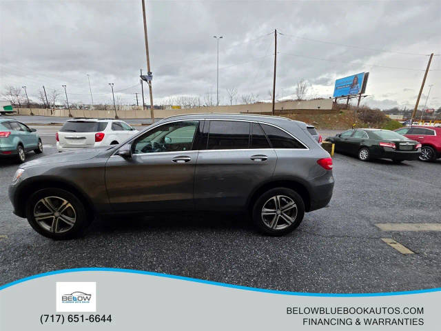 2016 Mercedes-Benz GLC-Class GLC 300 AWD photo