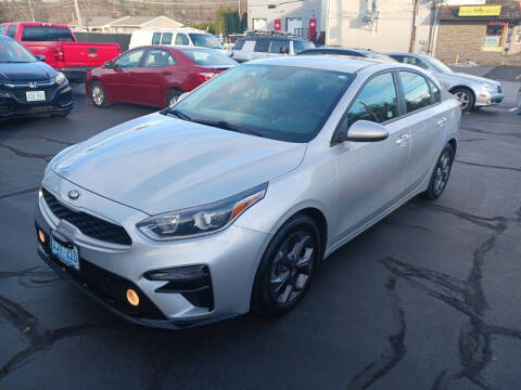 2019 Kia Forte LXS FWD photo