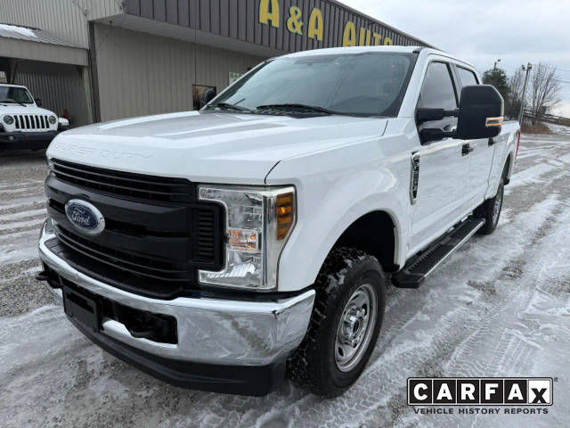 2019 Ford F-250 Super Duty XL 4WD photo